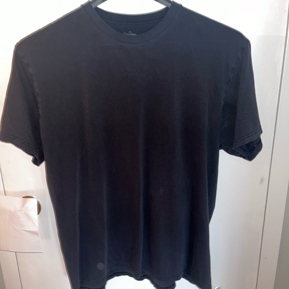 Men’s Calvin Klein black Tee shirt . Size large. 100% cotton. - Picture 5 of 9